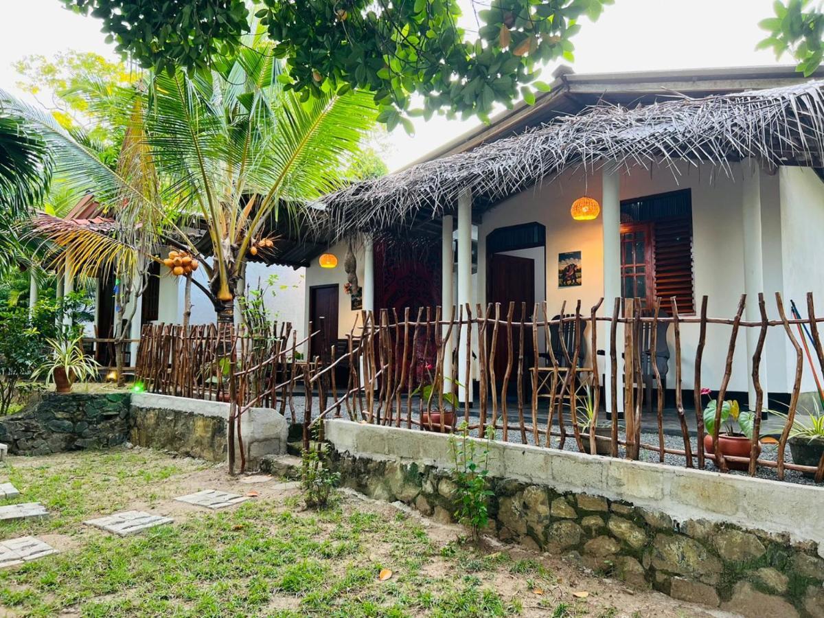 Mamba Hotell Tangalle Exteriör bild