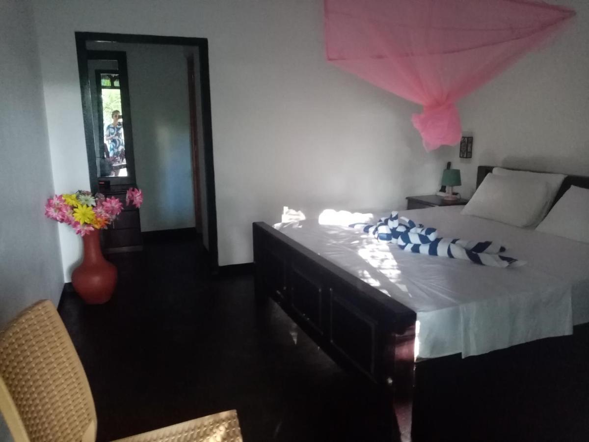 Mamba Hotell Tangalle Exteriör bild