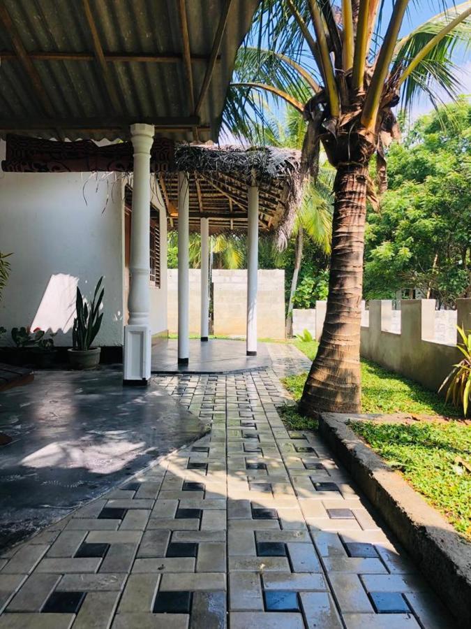 Mamba Hotell Tangalle Exteriör bild