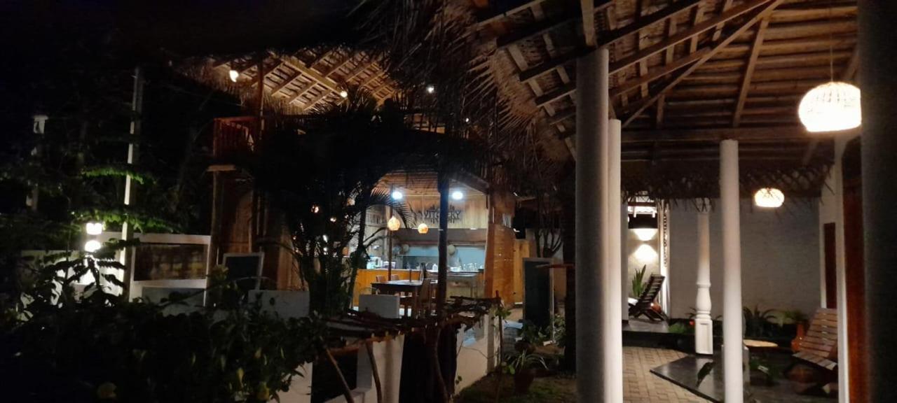 Mamba Hotell Tangalle Exteriör bild