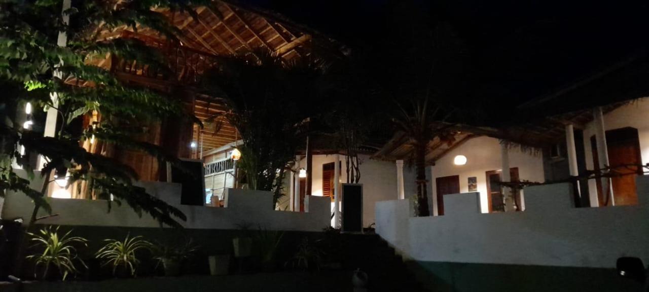 Mamba Hotell Tangalle Exteriör bild